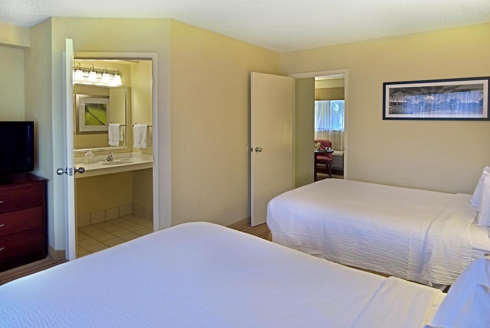 Courtyard By Marriott Orlando Lake Buena Vista At Vista Centre Exteriér fotografie