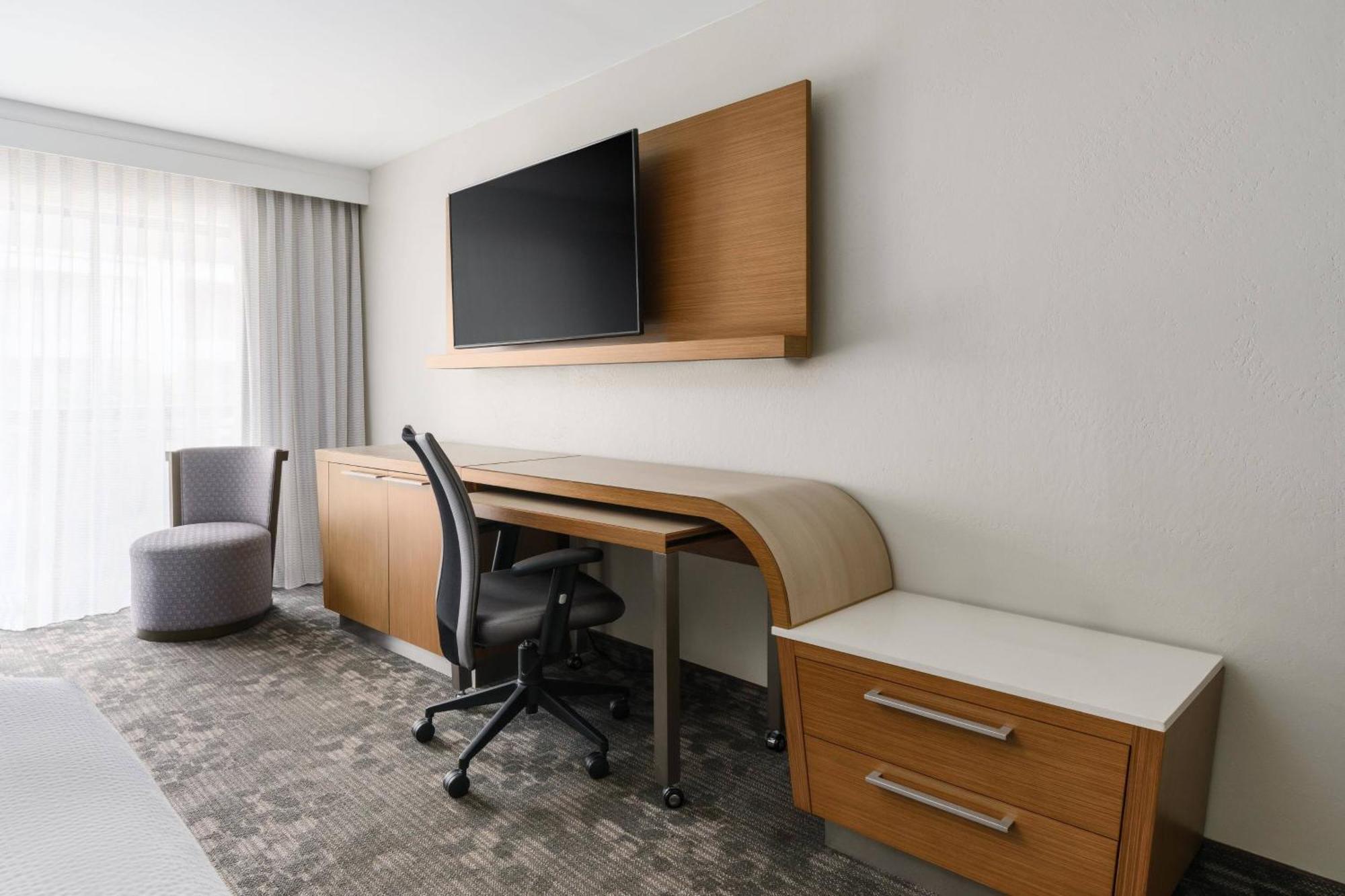 Courtyard By Marriott Orlando Lake Buena Vista At Vista Centre Exteriér fotografie