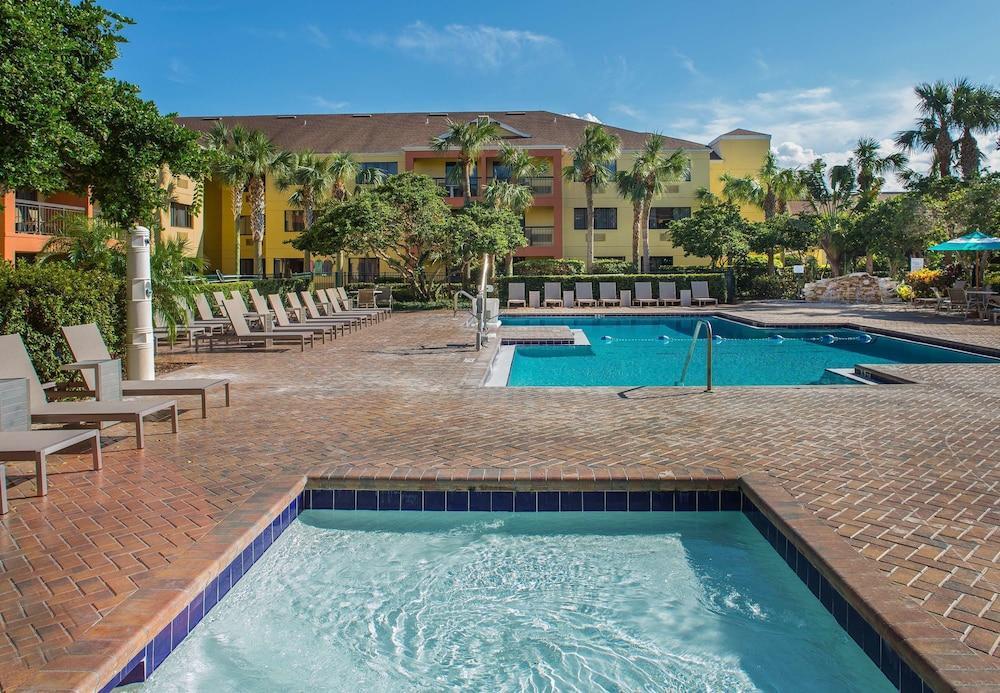 Courtyard By Marriott Orlando Lake Buena Vista At Vista Centre Exteriér fotografie